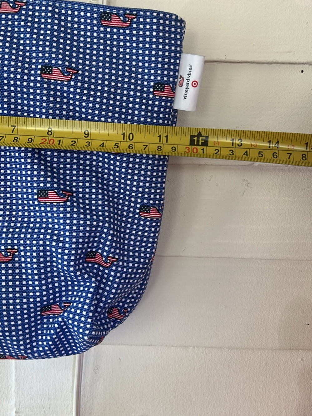 Vineyard vines Americana wine tote NWT - Picture 3 of 5